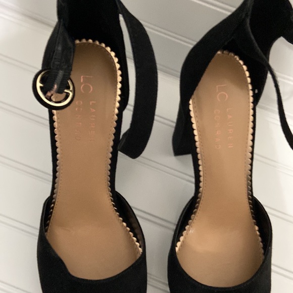 Lauren Conrad chunky closed toe. Never worn. Suede/velvet Size 8.5 - Picture 5 of 6